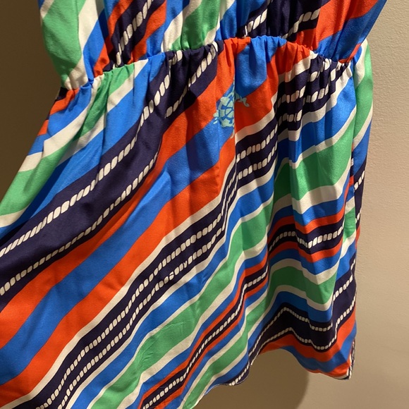Beautiful silky Lily Pulitzer size Medium nautical dress. Dress up or down - Picture 3 of 3